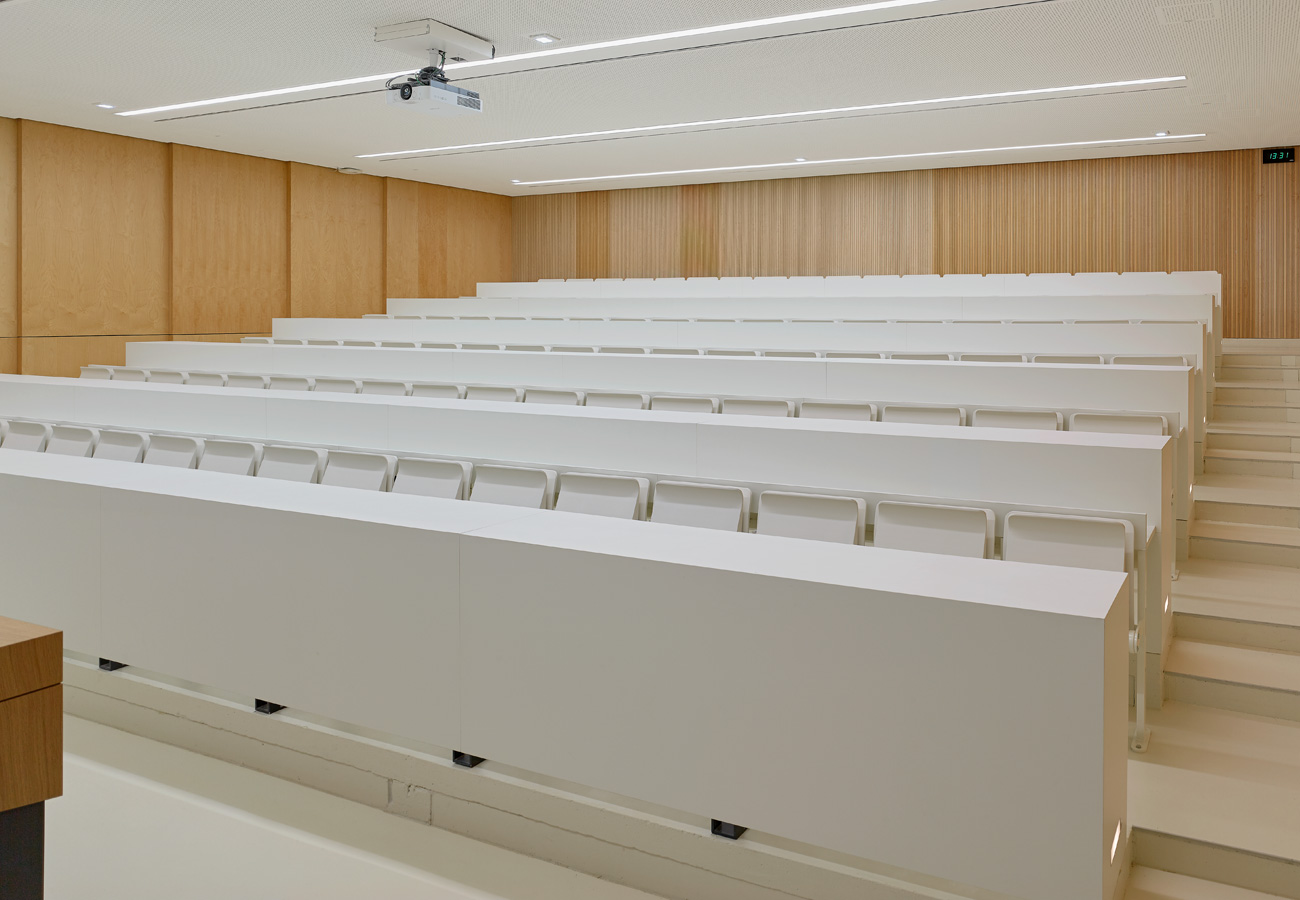 Institut-Luftfahrt-2-Universitaet-Vaihingen-Hoersaal